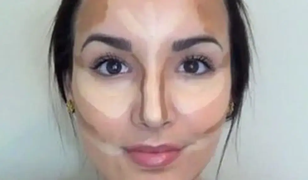 Zdjęcie Makijaż Kim Kardashian krok po kroku: Osiągnij perfekcyjny look