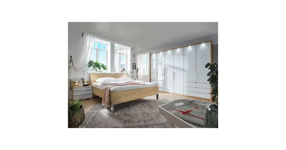 Zdjęcie Schlafzimmer weiß: Die besten Möbelsets für stilvolles Wohnen