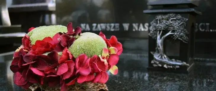 Zdjęcie Jak sprawdzić datę pogrzebu Bełchatów i uniknąć niepewności