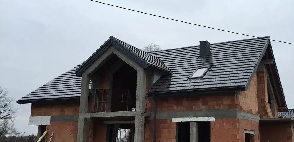 Zdjęcie Dachówka ceramiczna Braas - opinie i kluczowe informacje dla kupujących