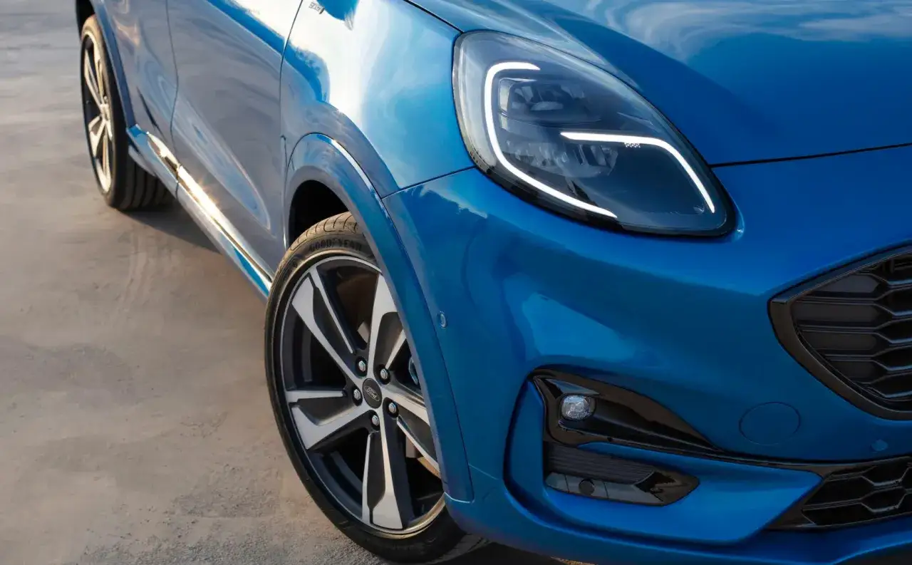Zdjęcie Ford Puma kiedy w salonach - poznaj daty dostępności i oferty