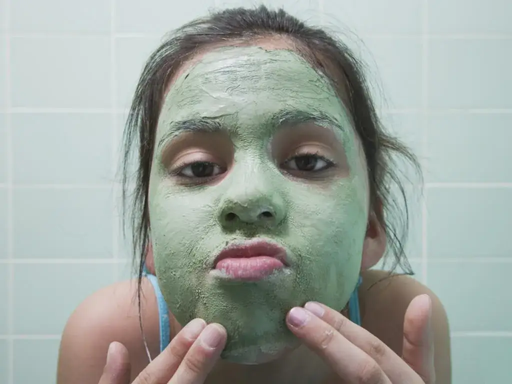 Zdjęcie Limpieza facial niños 11 años: Cuida su piel y evita el acné