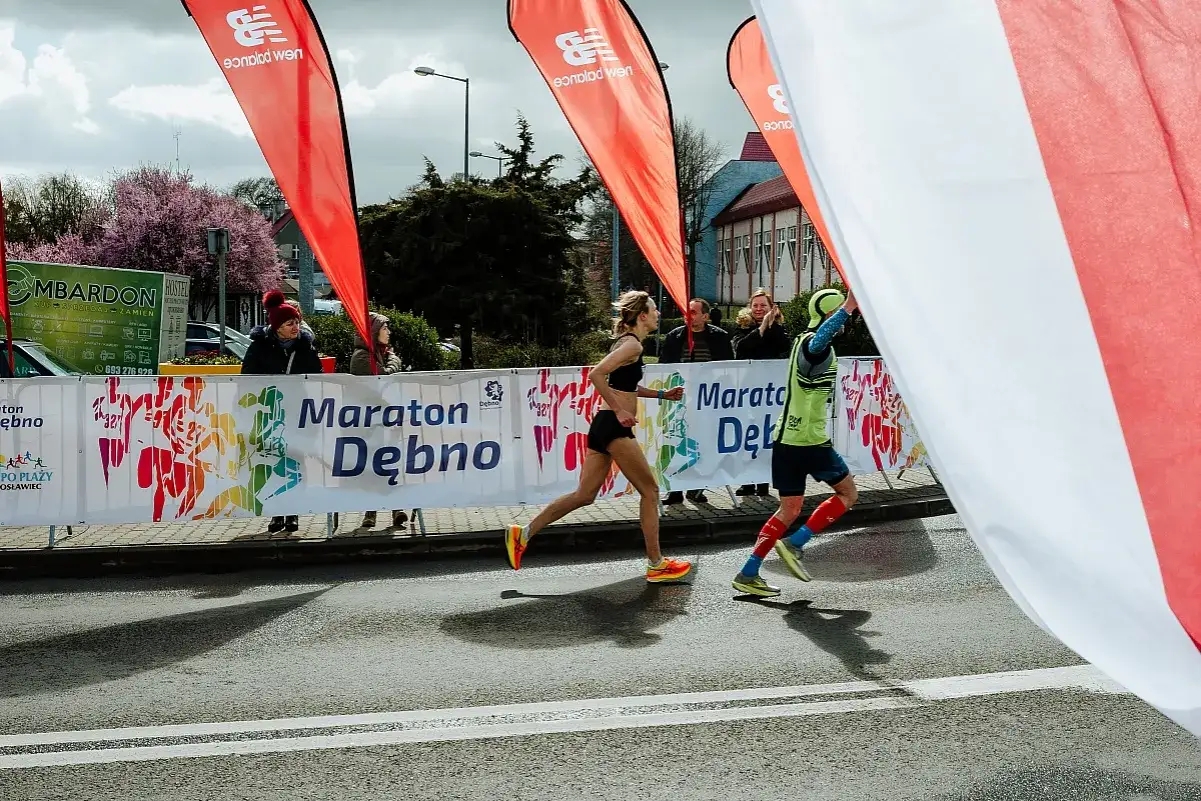 Zdjęcie Jak trenować do maratonu i uniknąć kontuzji - skuteczne plany treningowe