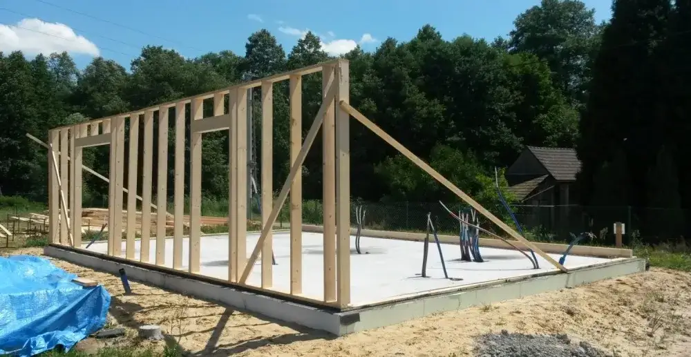 Zdjęcie Jaki fundament pod dom szkieletowy? Wybierz najlepsze rozwiązanie dla siebie