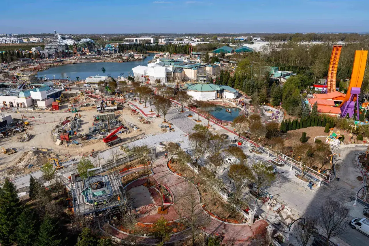Zdjęcie Disneyland Paris: Novità 2026, Attrazioni e Trucchi Anti-Coda