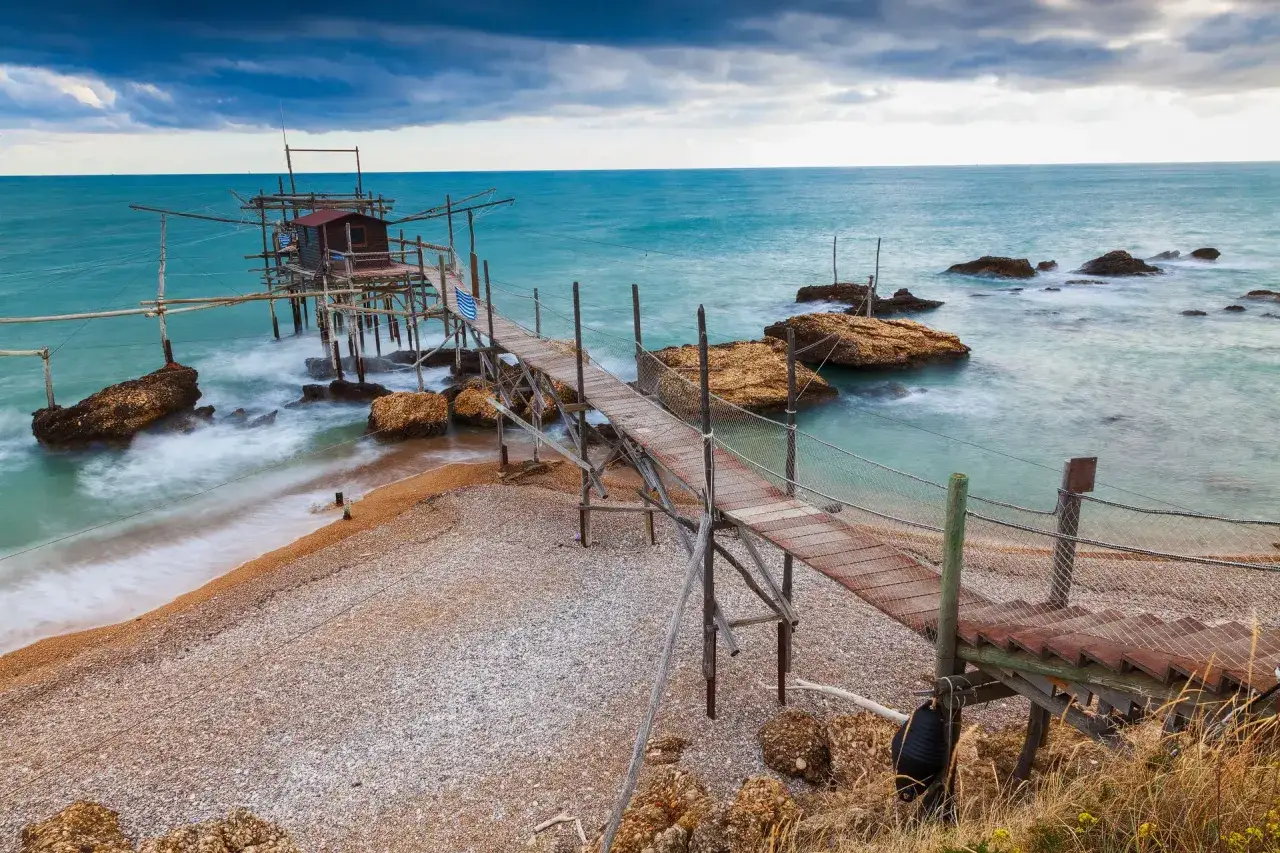 Zdjęcie Spiagge Abruzzo: Guida completa tra sabbia, trabocchi e natura