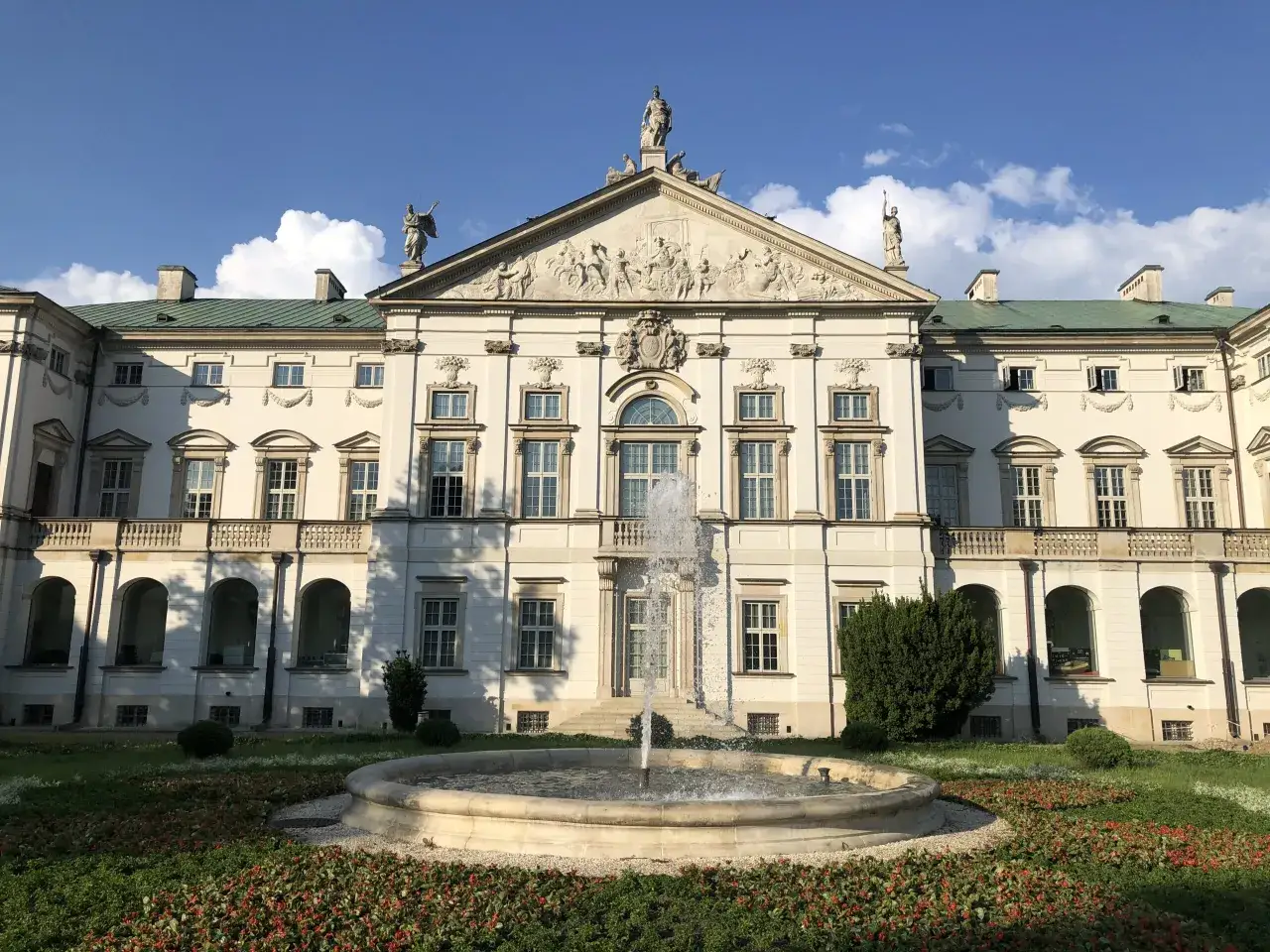 Zdjęcie Pałac Krasińskich w Warszawie: historia, architektura i praktyczne informacje