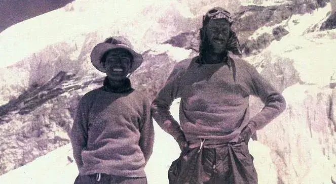 Zdjęcie Kto odkrył Mount Everest? Niezwykła historia Radhanatha Sikdara