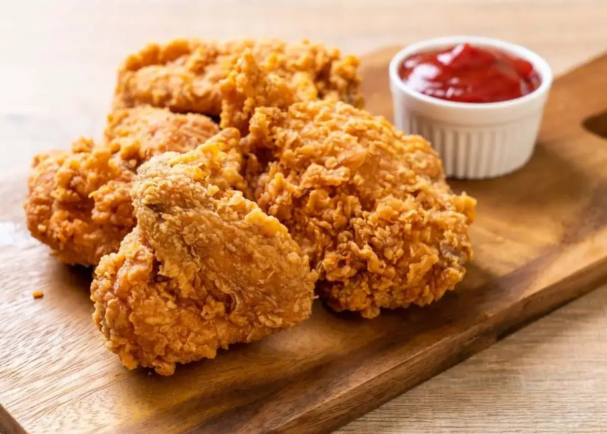 Zdjęcie Jak zrobić kurczaka jak KFC w domu? Prosty przepis na chrupiącą panierkę!