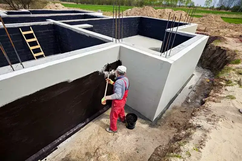 Zdjęcie Jak wykonać izolację fundamentów: kompletna instrukcja dla początkujących