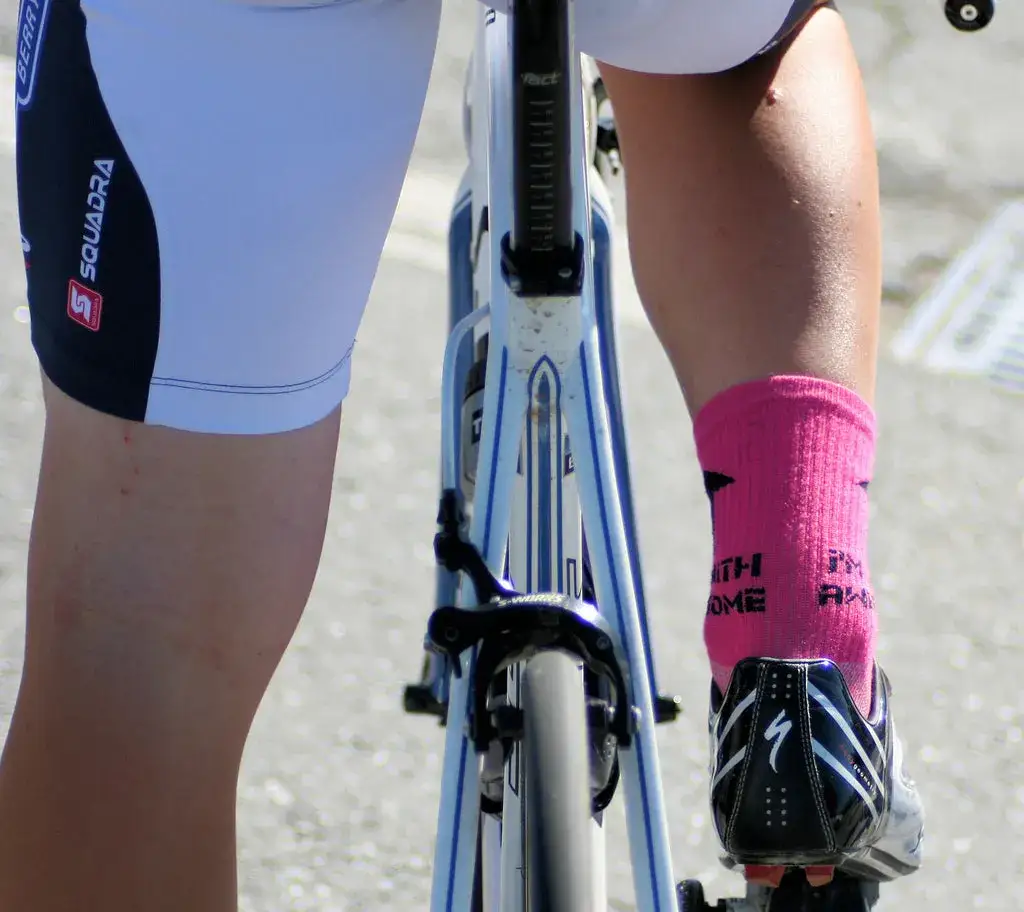 Zdjęcie Co dają buty rowerowe? Odkryj ich kluczowe zalety dla kolarzy