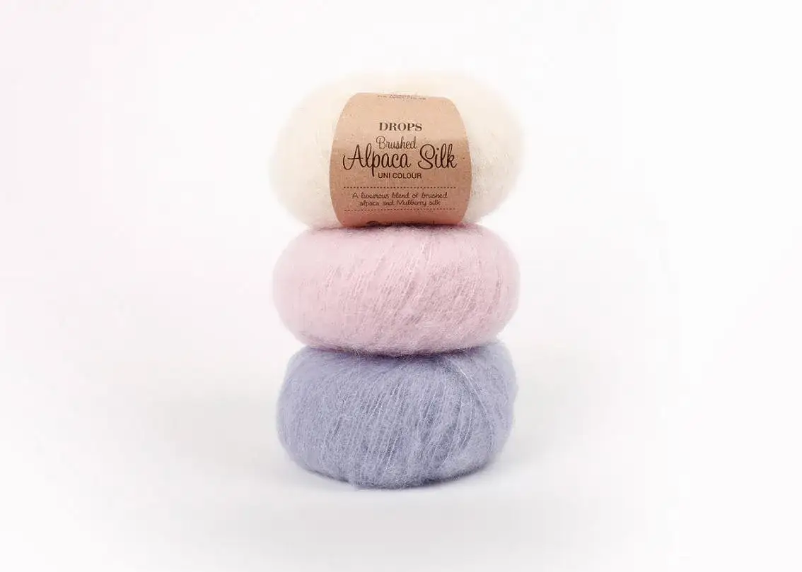 Zdjęcie Ile włóczki DROPS Brushed Alpaca Silk potrzebujesz na sweter?
