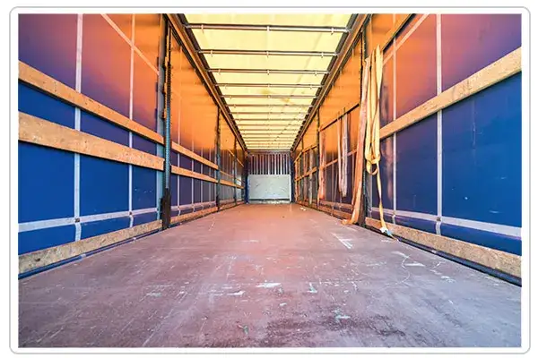Zdjęcie Koffer naczepa co to jest - poznaj jej zalety i zastosowania w transporcie