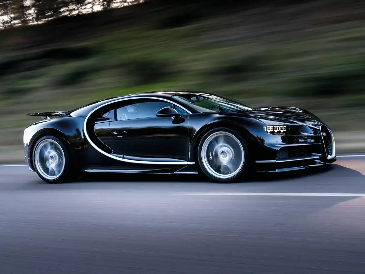 Zdjęcie Bugatti Chiron ile do setki - zaskakujące osiągi i technologia