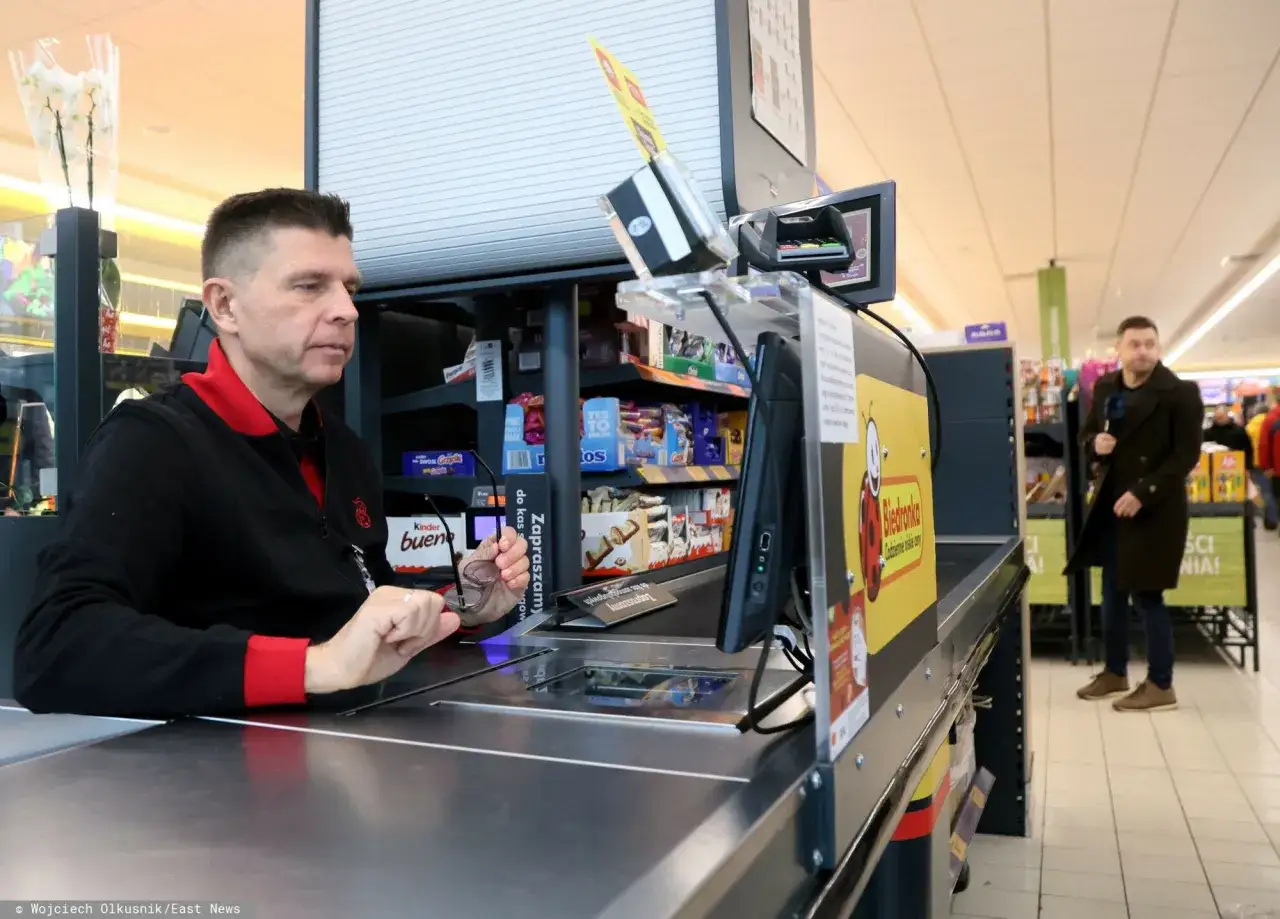 Zdjęcie Gdzie Petru? Zaskakujące informacje o jego pracy w Biedronce