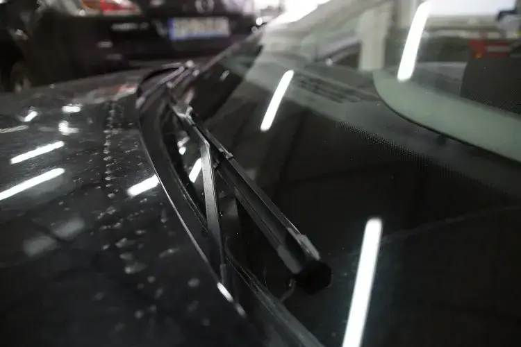 Zdjęcie Problemy z wycieraczkami w Audi A6 C6: Przyczyny i rozwiązania