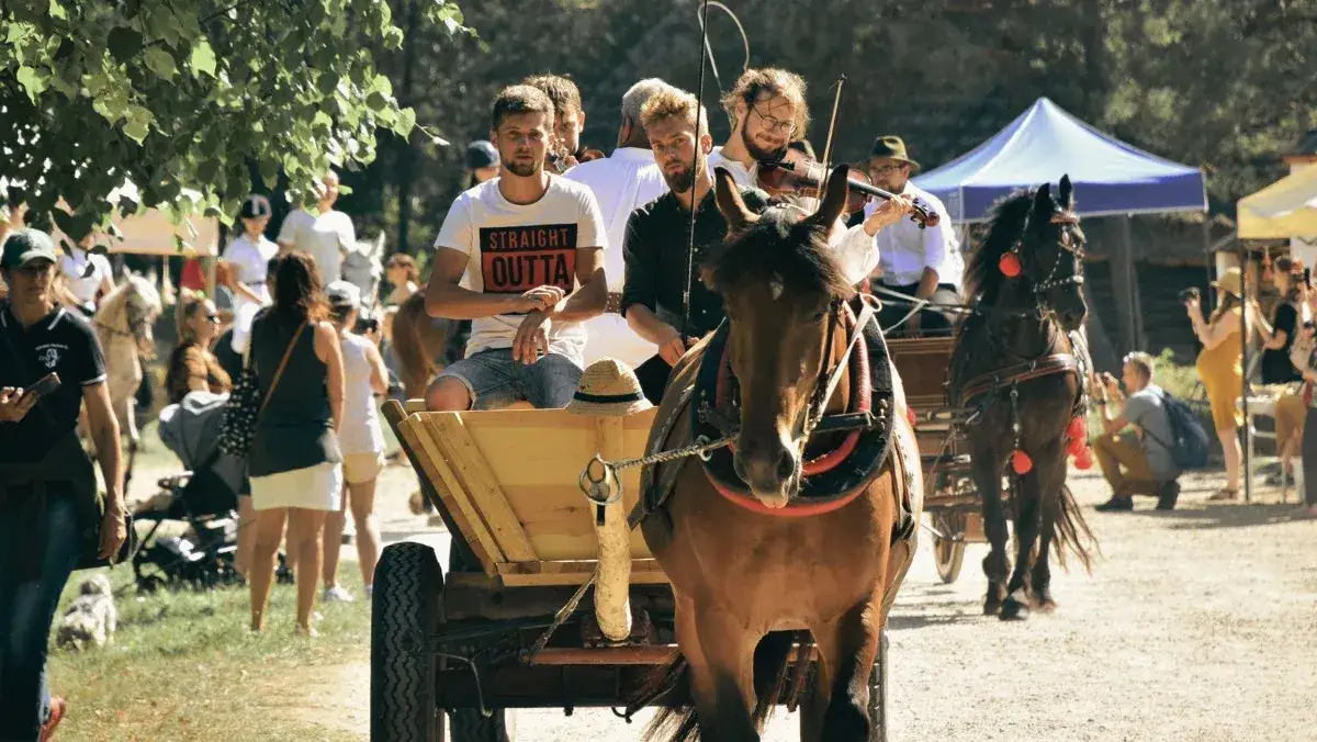 Zdjęcie Kolbuszowa skansen imprezy: Odkryj wyjątkowe wydarzenia kulturalne