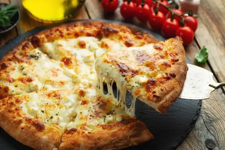 Zdjęcie Jakie sery do pizzy 4 sery - najlepsze połączenia smakowe, które zaskoczą