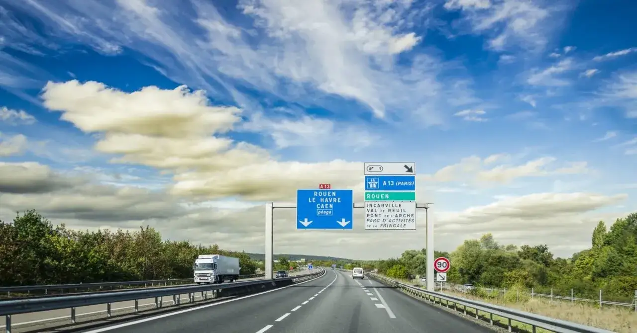 Zdjęcie Jak się płaci za autostrady we Francji? Uniknij nieprzyjemnych niespodzianek
