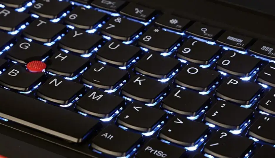 Zdjęcie Jak włączyć podświetlenie klawiatury ThinkPad w prosty sposób i z łatwością