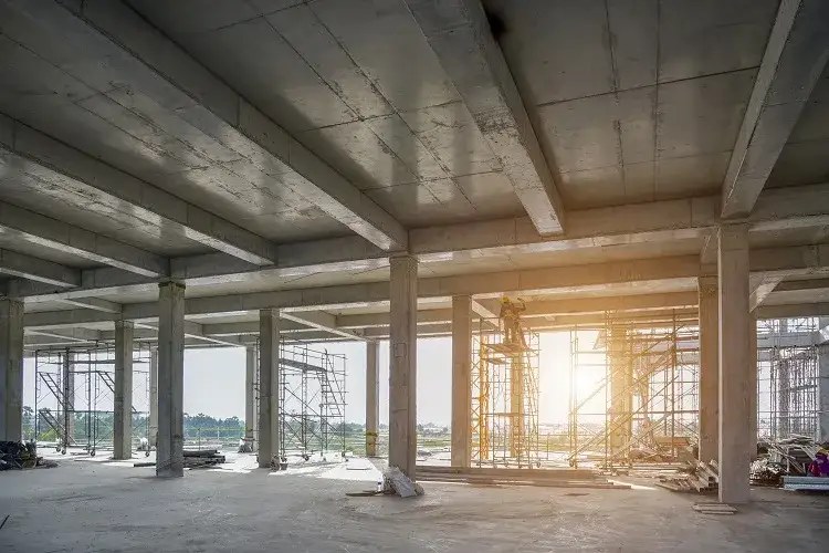 Zdjęcie Jak długo trwa pielęgnacja betonu? Kluczowe informacje i porady