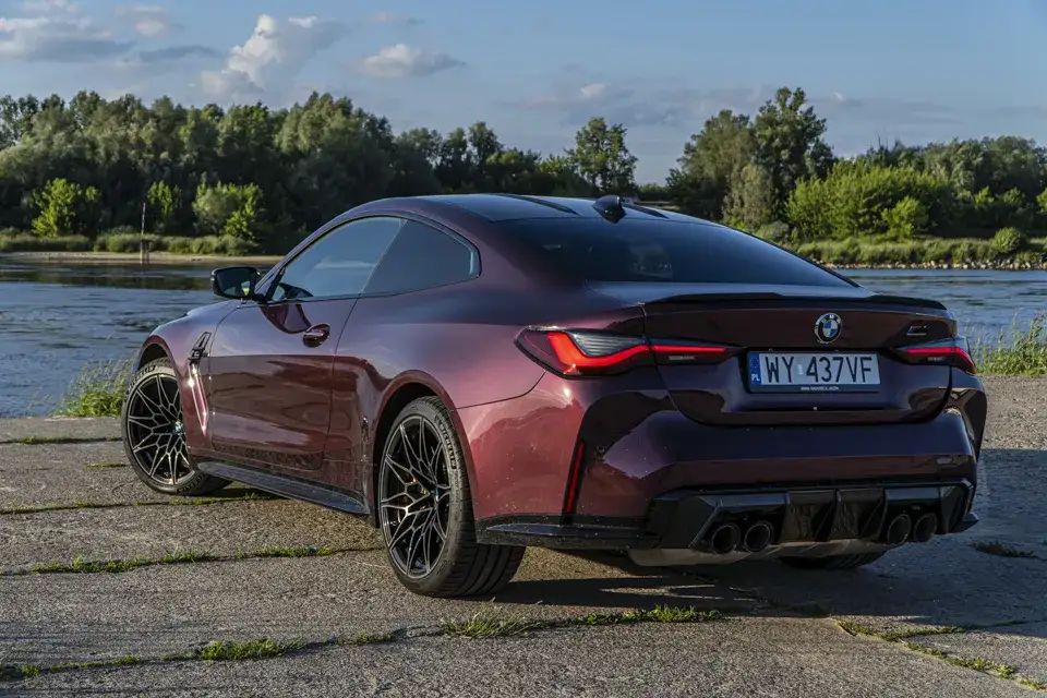 Zdjęcie Ile pali bmw m4 competition? Sprawdź, ile naprawdę spala!