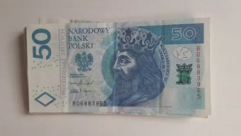 Zdjęcie Ile wynosi zasiłek dla samotnej matki? Sprawdź, ile możesz otrzymać i jak go zdobyć