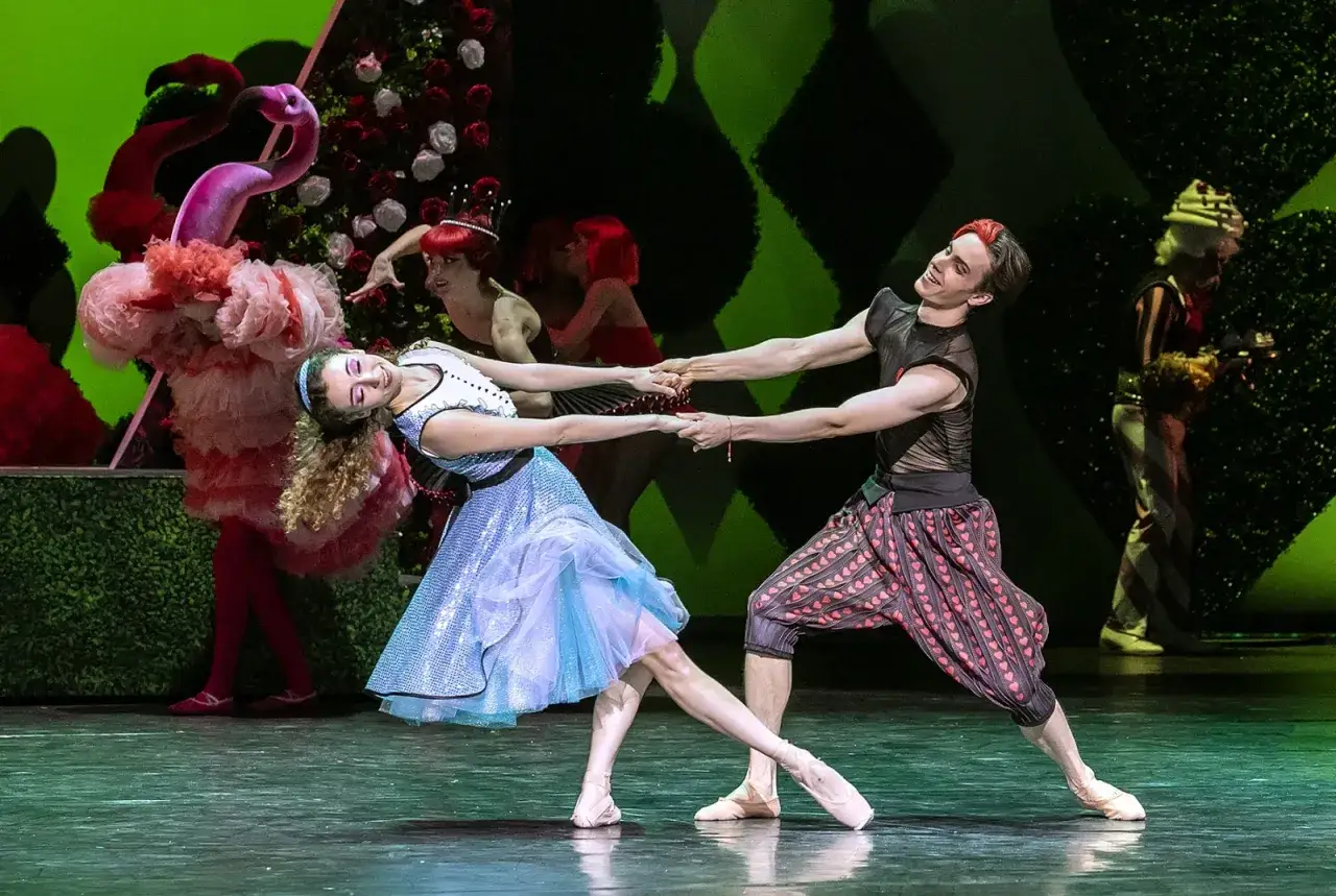 Alicja w Krainie Czarów balet vs musical