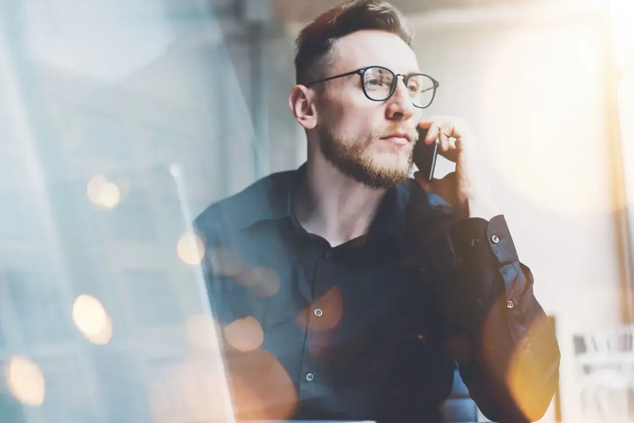 Zdjęcie Jak zacząć rozmowę o pracę przez telefon, by nie popełnić błędów
