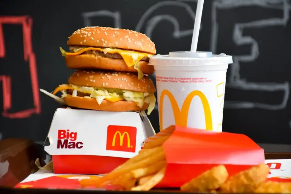 Zdjęcie Ile kalorii ma Big Mac? Zaskakujące fakty o jego kaloryczności