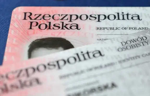 Zdjęcie Szybka pożyczka na dowód w Radomiu - gdzie dostać od ręki?