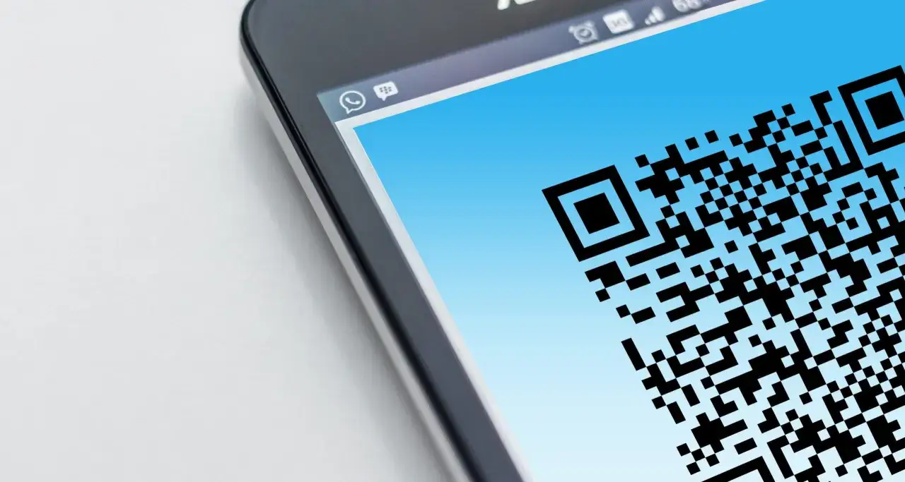 Zdjęcie Jak zeskanować kod QR aparatem: Prosty poradnik dla iOS i Android