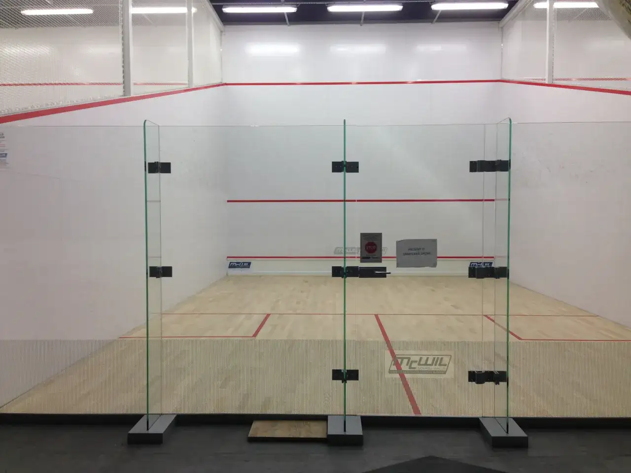 Zdjęcie Gdzie grać w squash w Katowicach? Ceny, kluby i usługi na wyciągnięcie ręki