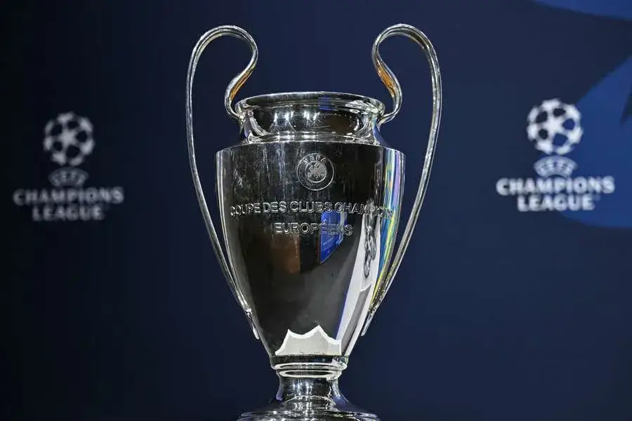Zdjęcie Ile kosztuje puchar Ligi Mistrzów? Zaskakująca wartość trofeum!