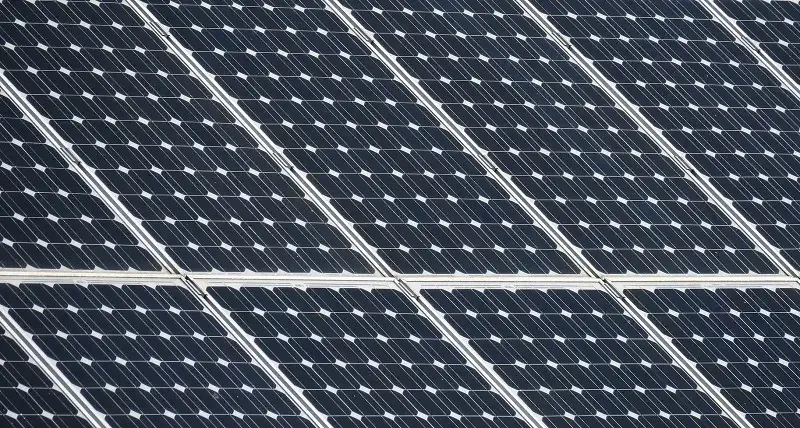 Zdjęcie Ceny elektrowni słonecznej 40 kW – co musisz wiedzieć przed zakupem