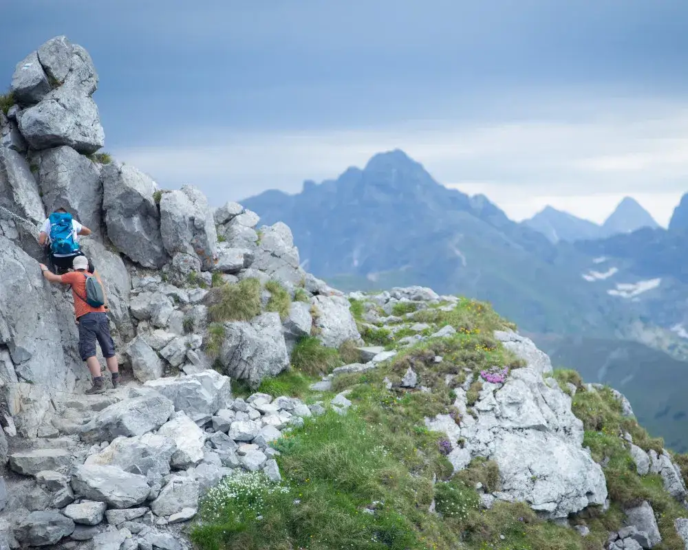 Zdjęcie Trudności szlaku na Giewont: co musisz wiedzieć przed wędrówką