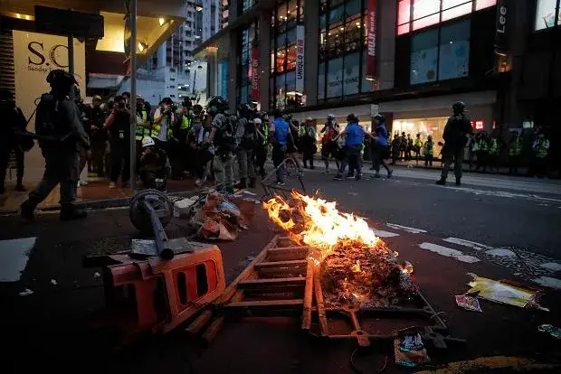 Zdjęcie Czy w Hongkongu jest bezpiecznie? Oto prawda o bezpieczeństwie w mieście