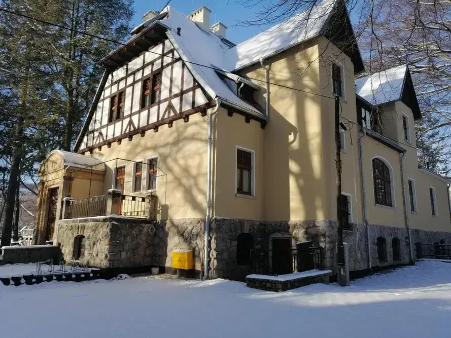 Zdjęcie Szczawno-Zdrój sanatorium - najlepsze oferty i zabiegi zdrowotne
