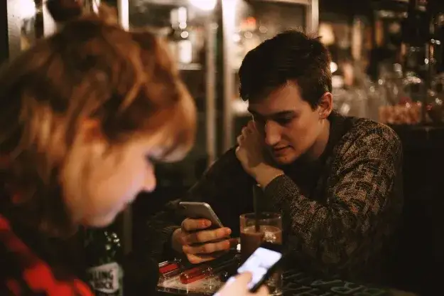 Zdjęcie Ile kosztuje SMS do RMF FM? Sprawdź, zanim wyślesz wiadomość