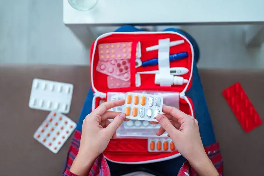 Zdjęcie Czy można przewozić suplementy samolotem? Oto, co musisz wiedzieć