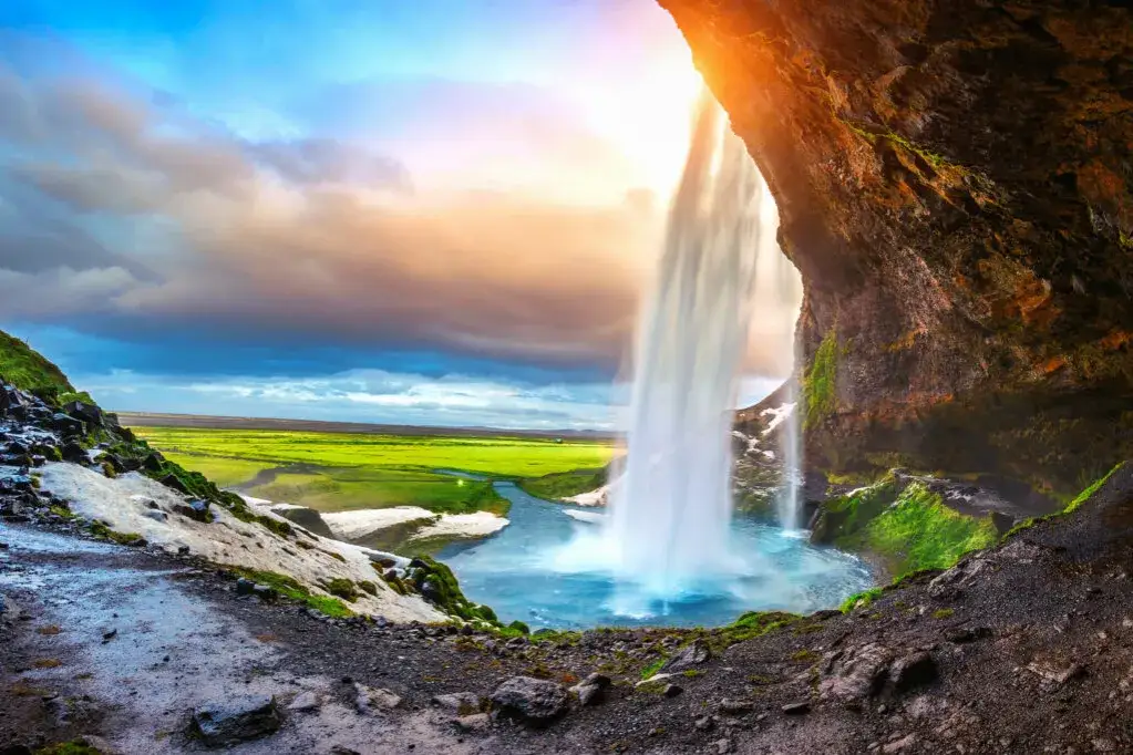 Zdjęcie Islandia kiedy jechać - najlepszy czas na niezapomniane wakacje
