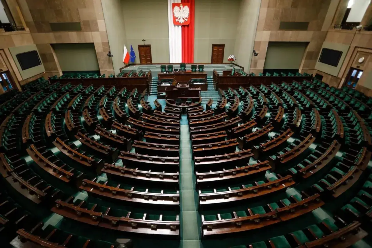 Zdjęcie Ile zarabia polityk w Sejmie? Zaskakujące szczegóły o wynagrodzeniach