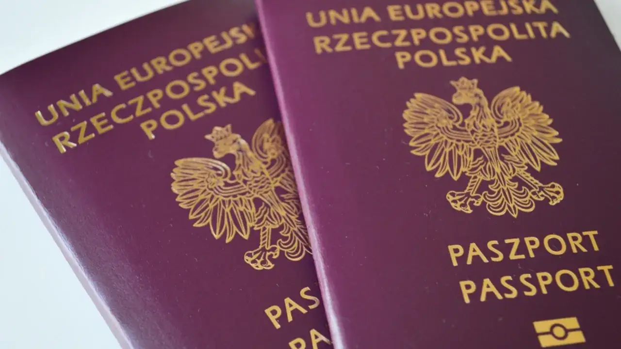 Zdjęcie Jak długo wyrabia się paszport? Sprawdź, co może opóźnić proces