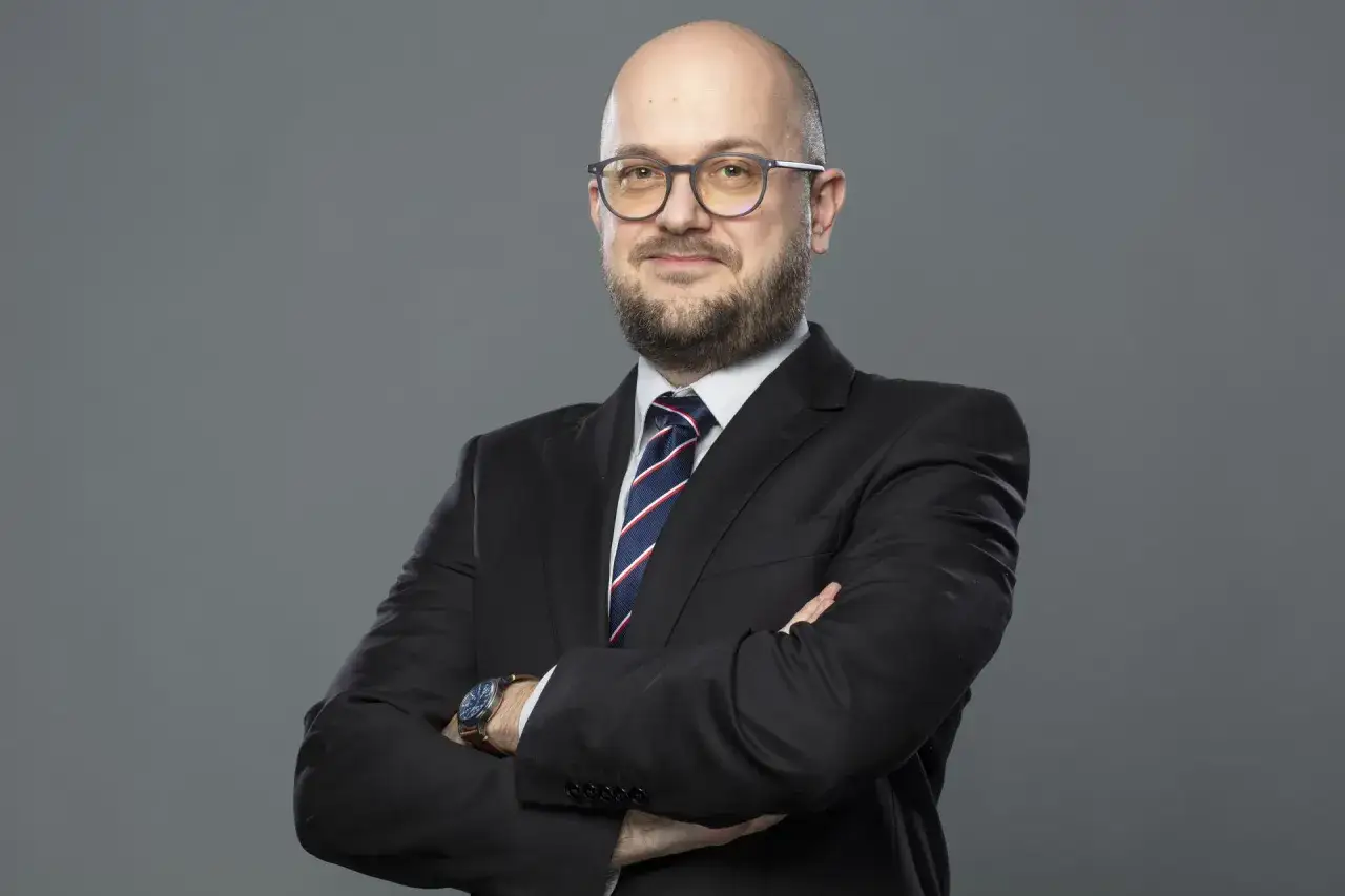 Zdjęcie Wojciech Kosowski: kim jest i czym się zajmuje? Kluczowe fakty