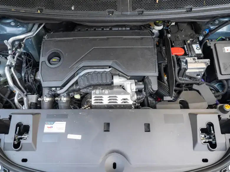 Zdjęcie Peugeot 3008 II jaki silnik wybrać? Oto najważniejsze informacje i porady