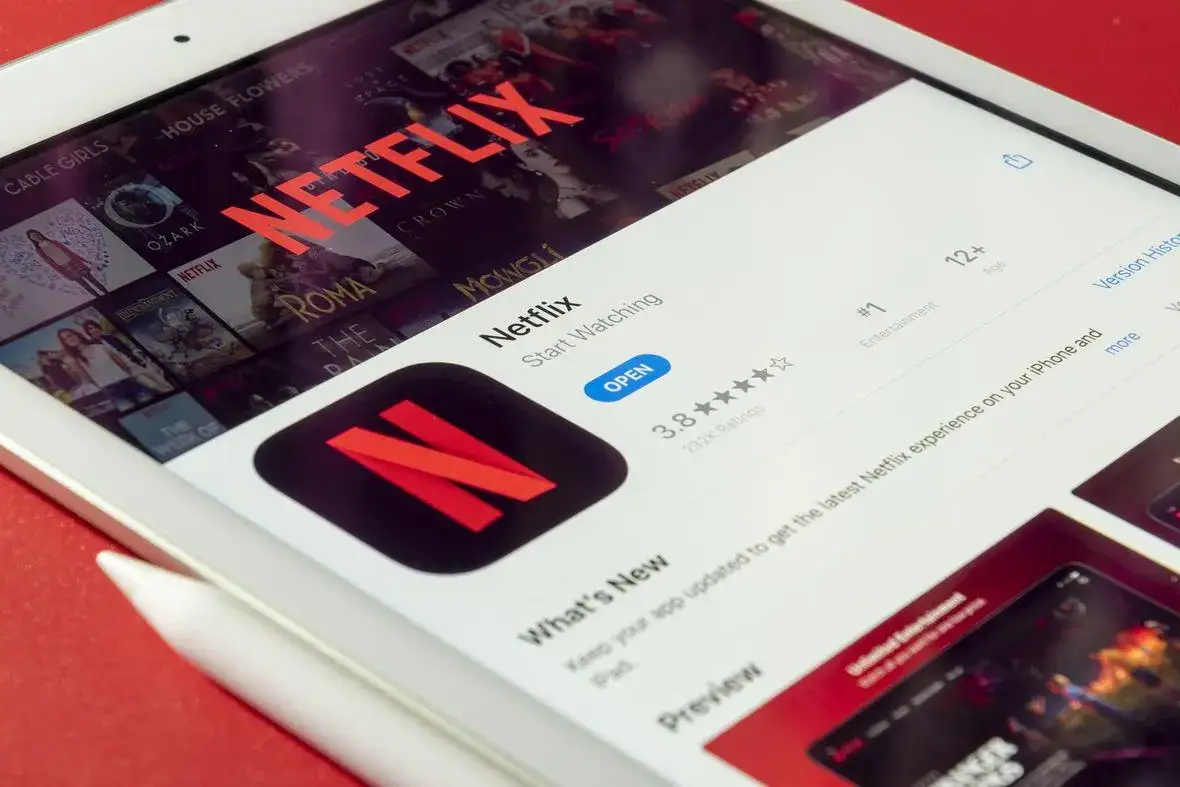 Zdjęcie Jak założyć konto na Netflix i uniknąć problemów z subskrypcją