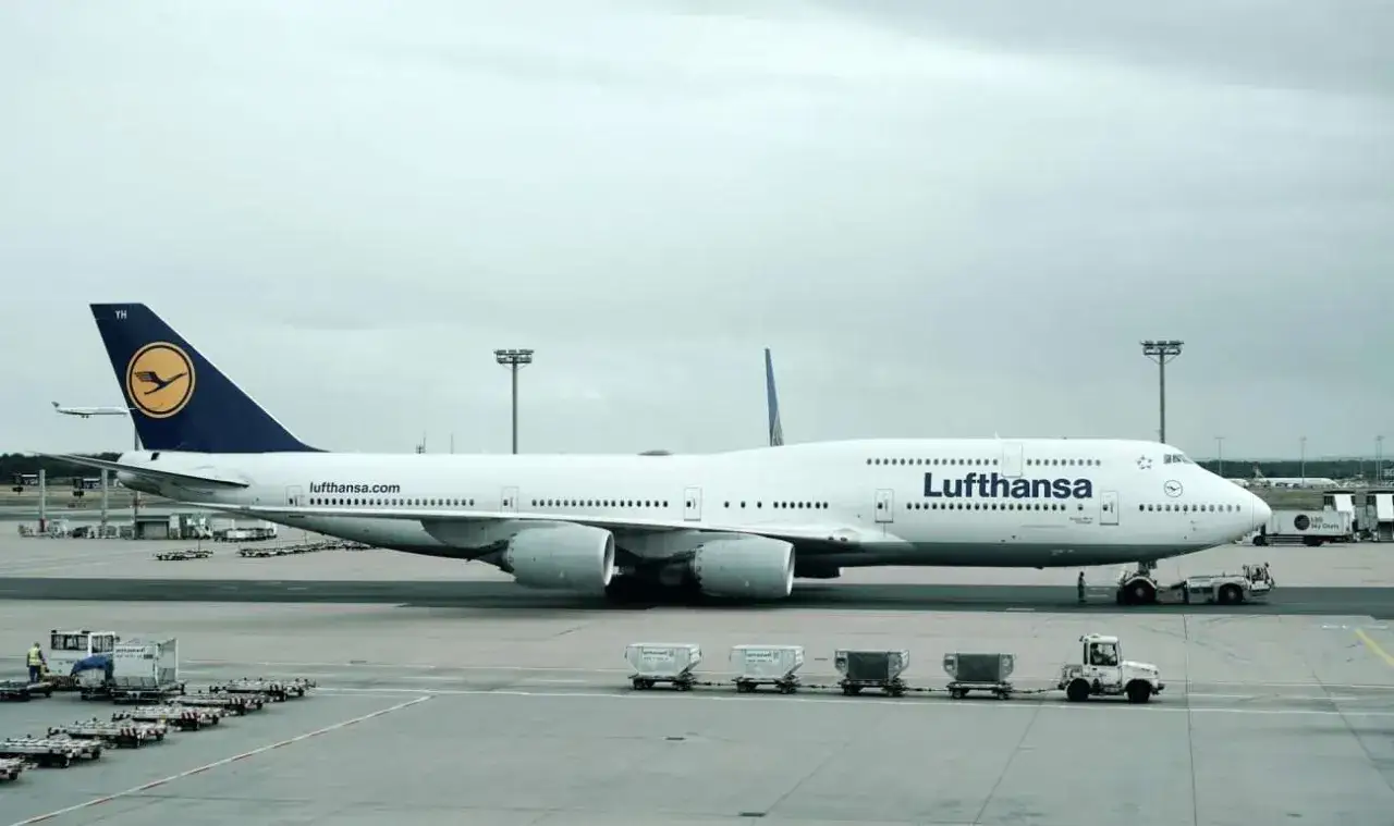 Zdjęcie Co można zabrać w bagażu rejestrowanym lufthansa? Sprawdź zasady