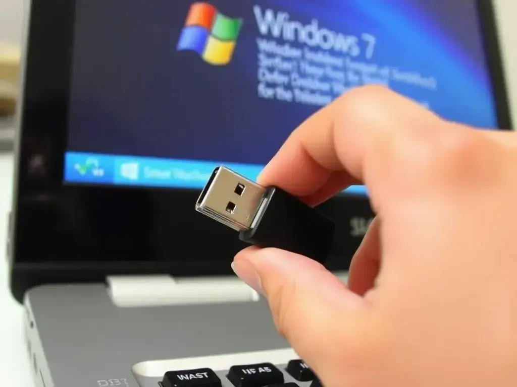 Zdjęcie Skąd pobrać Windows 7 na pendrive i uniknąć problemów z instalacją