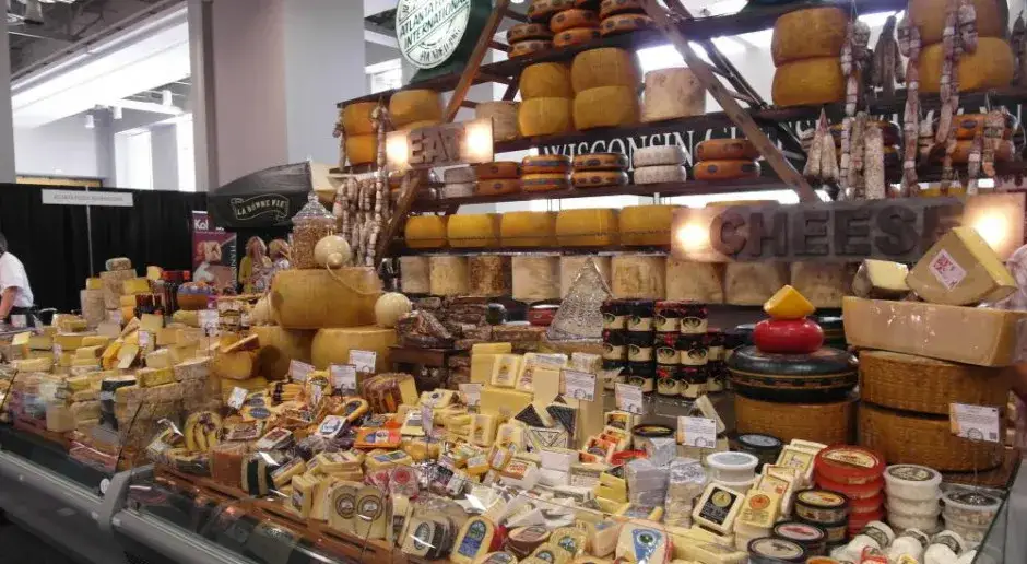 Zdjęcie Czy ser ma gluten? Odkryj, które sery mogą go zawierać