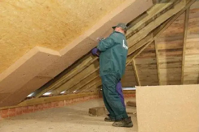 Zdjęcie Jaka płyta na poddasze? Zastosowania, właściwości i wybór idealnego materiału